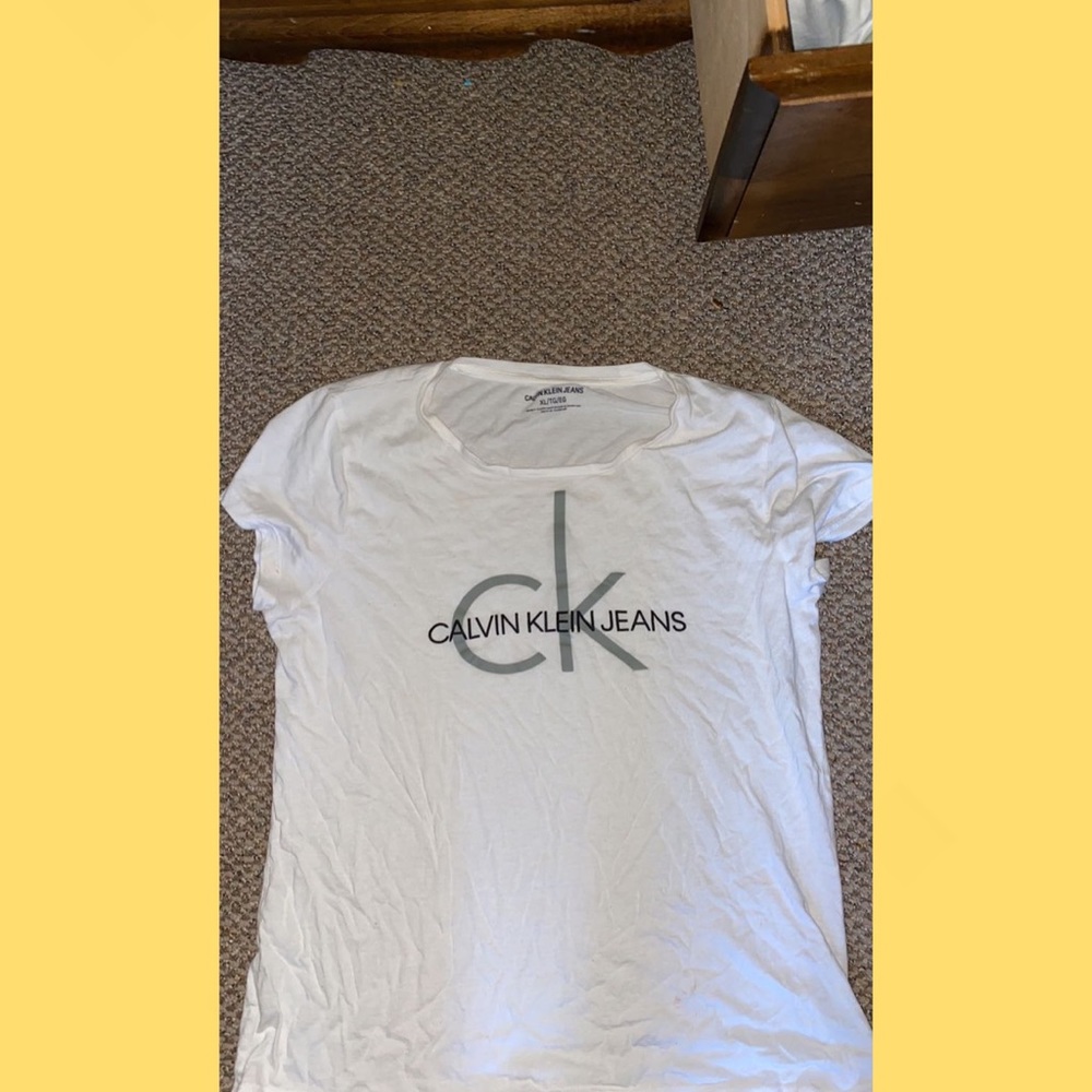 Calvin Klein White Tshirt
